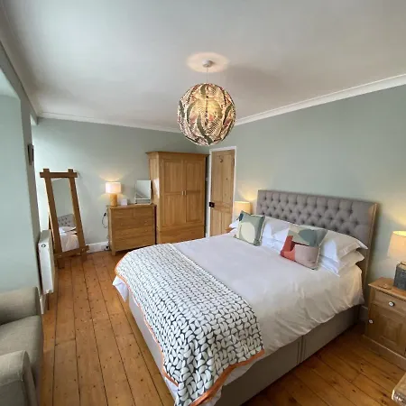 Spacious, Seaside, Victorian 