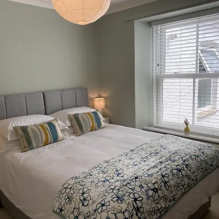 Spacious, Seaside, Victorian 