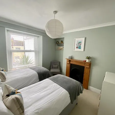 Spacious, Seaside, Victorian 