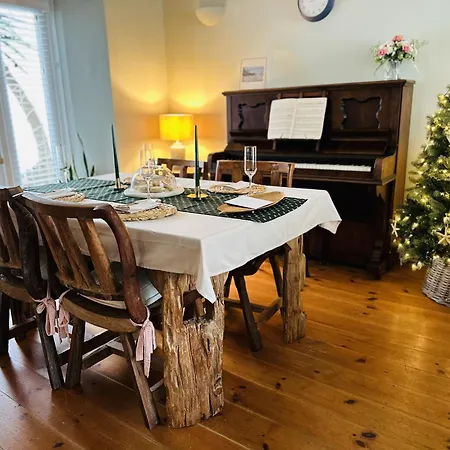 Spacious, Seaside, Victorian 
